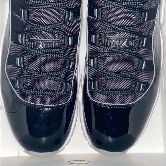 Jordan 11 jubilee - Picture 3 of 7